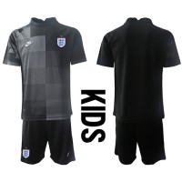 Camiseta Inglaterra Portero Primera Equipación para niños Mundial 2022 manga corta (+ pantalones cortos)